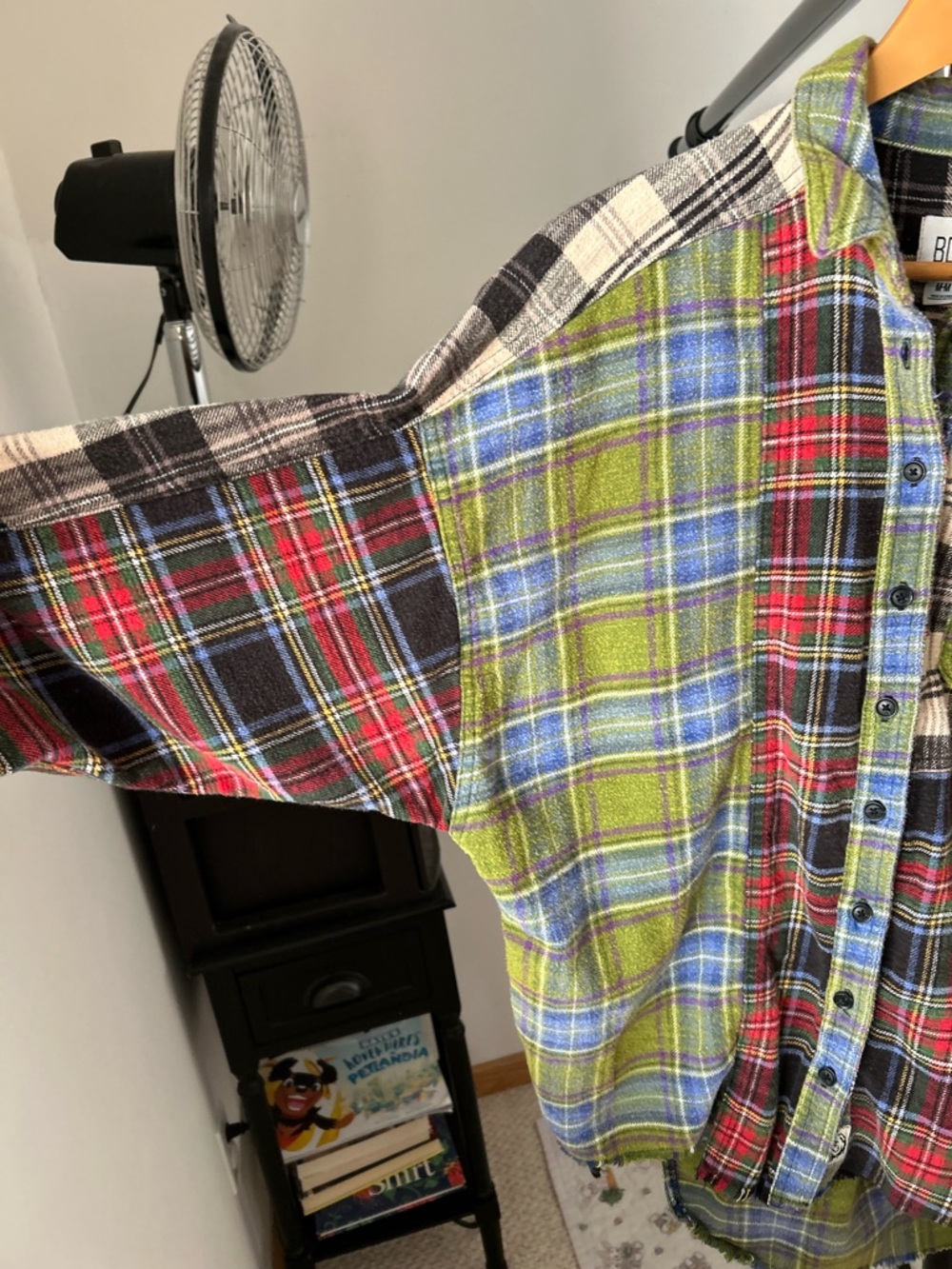BDG Patchwork Plaid Flannel Button Down Shirt - Picture 4 of 9
